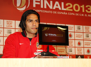 Final Copa del Rey 2012-2013. Falcao en la rueda de prensa previa a la final